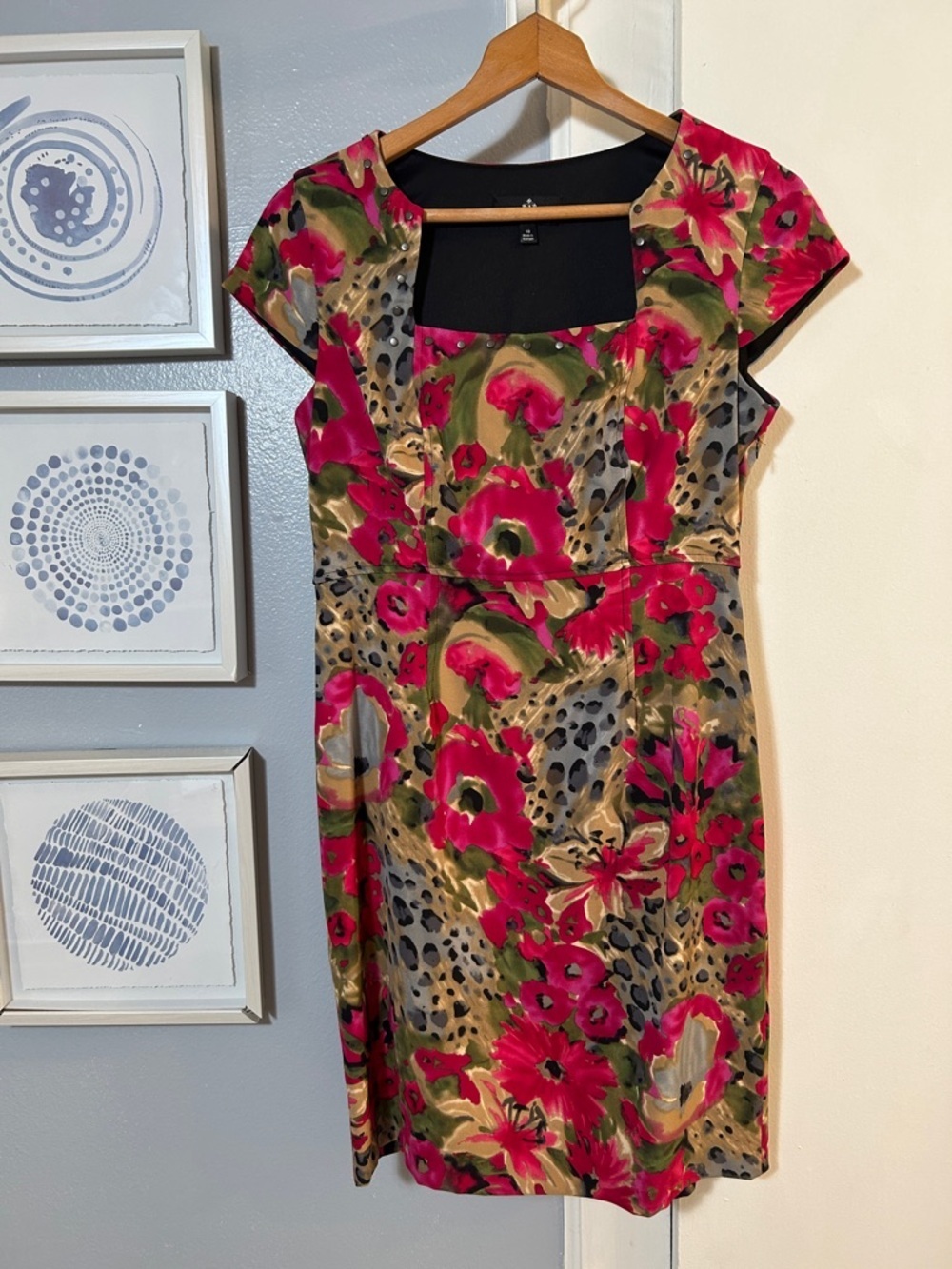 Ronni Nicole Fuchsia Floral Midi Dress with Olive and Tan Accents Size 10